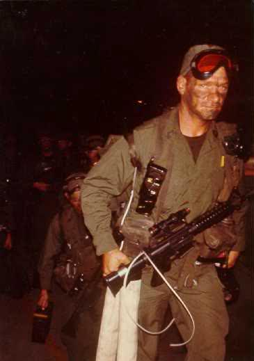 Singlepoint's OEG's moment of fame came during the Vietnam War, when it was used by U.S. troops in the Son Tay prison camp raid in 1970.