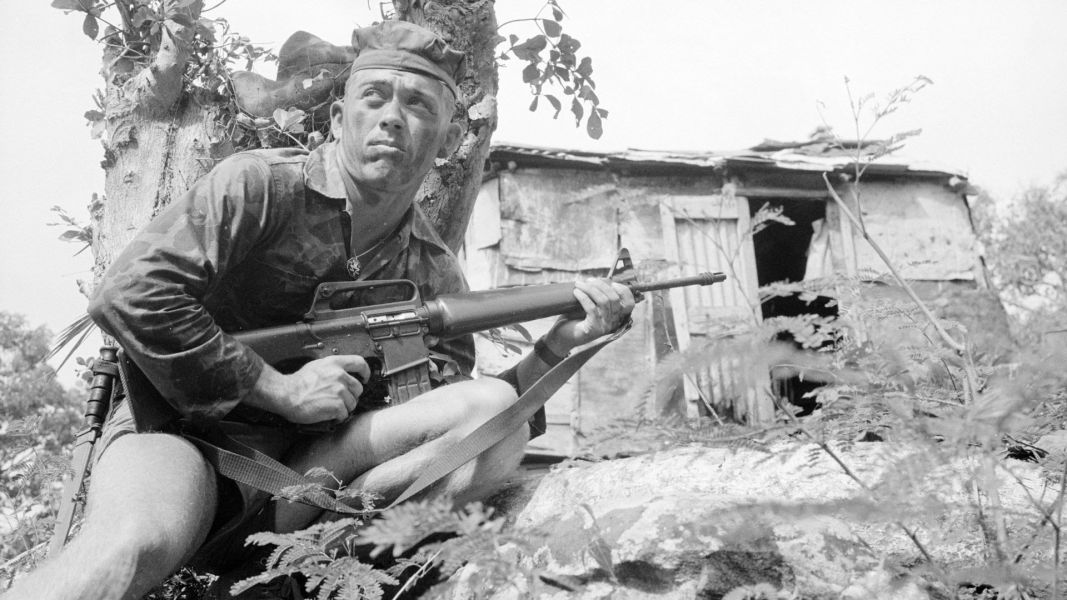 A U.S. Navy SEAL armed with a Colt/ArmaLite Model 601 is seen here during a training exercise on St. Thomas, U.S. Virgin Islands on February 21, 1963. Photo by Marion S. Trikosko/US News and World Report Collection/PhotoQuest/Getty Images